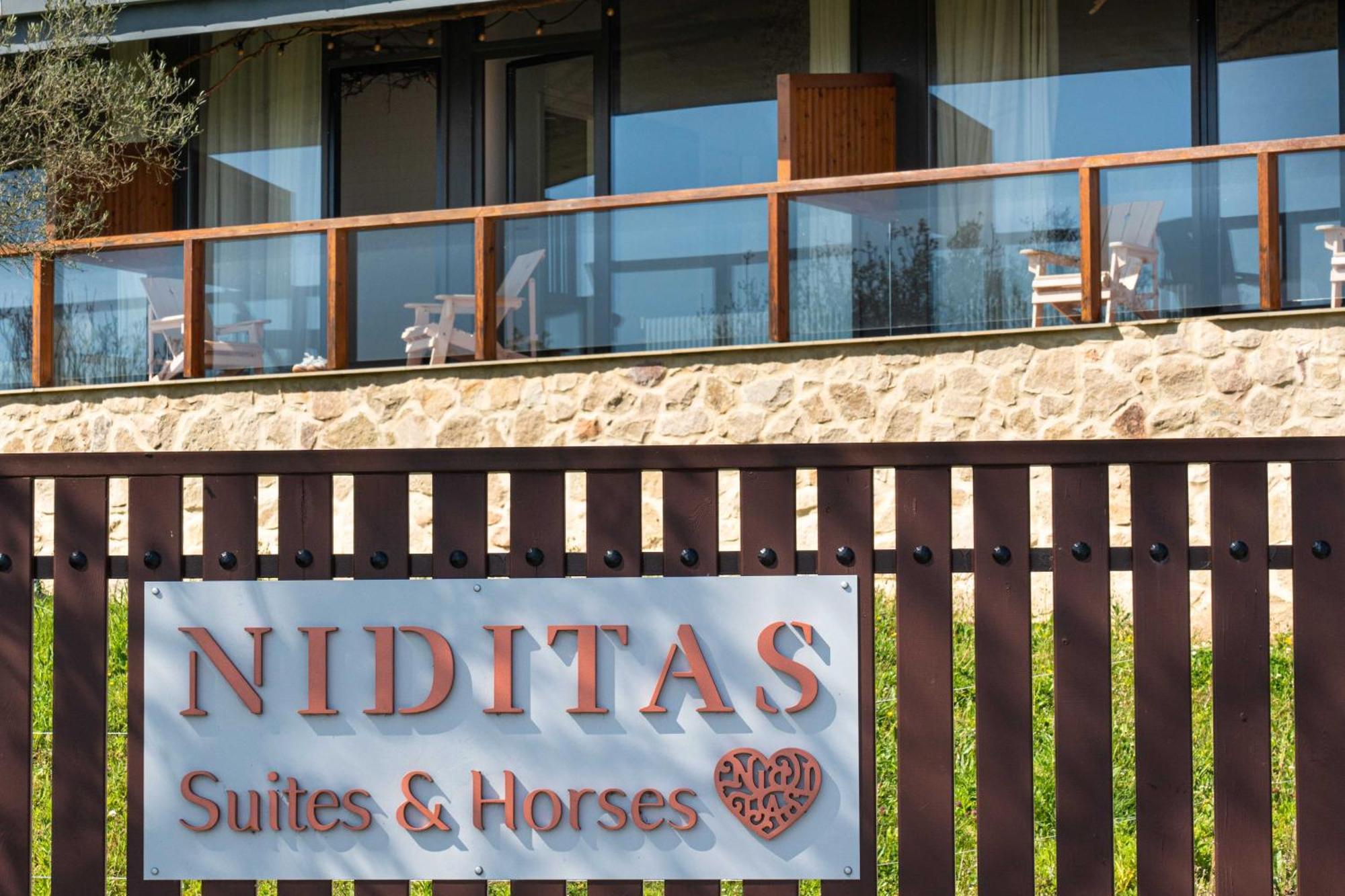 Suites Niditas Yuso エクステリア 写真